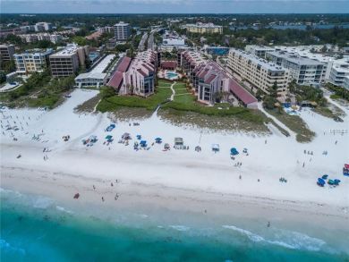 Gulf View, Two Bedroom Two Bathroom Beach Condo with a Pool Gulf View, Two Bedroom Two Bathroom Beach Condo with a Pool